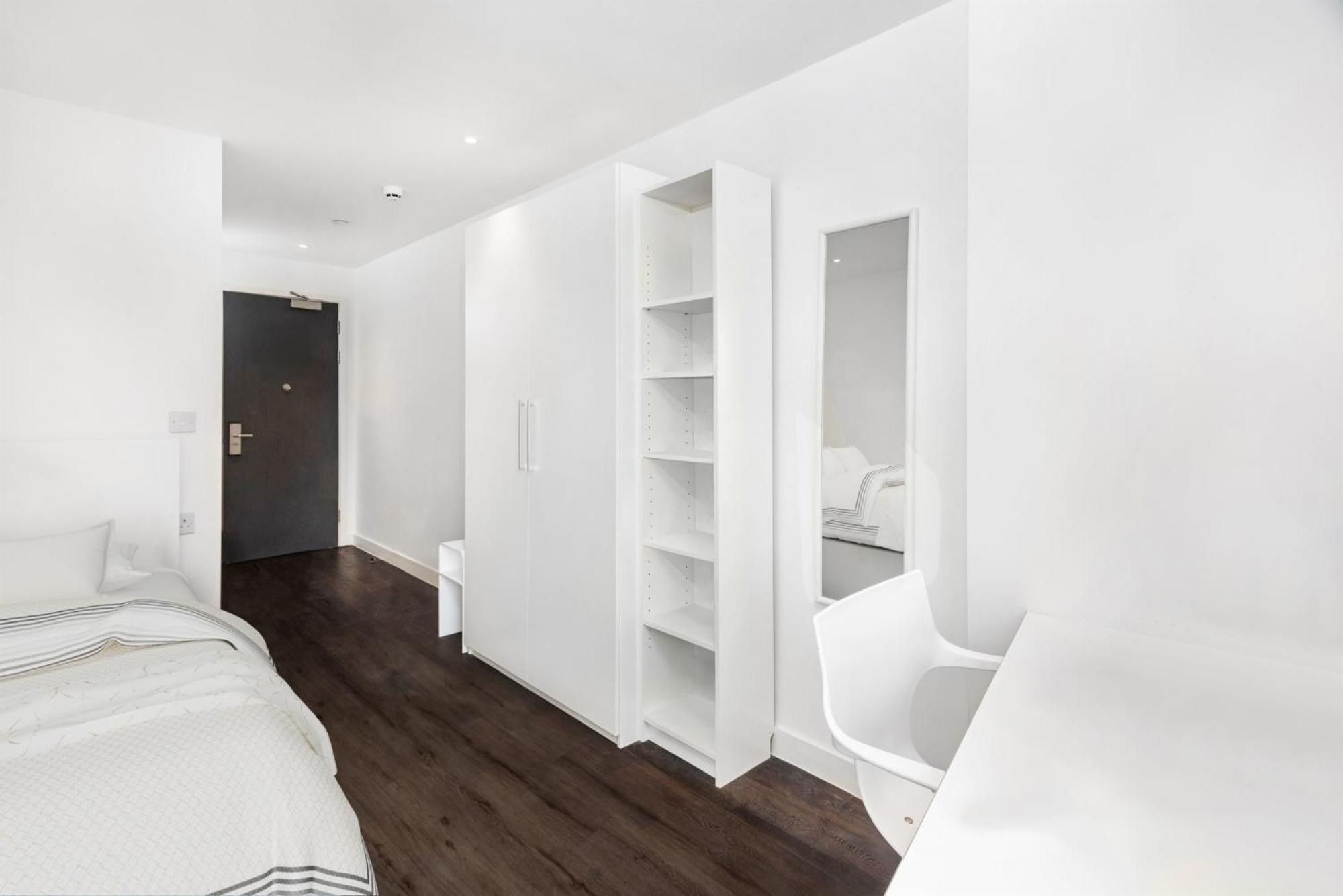 Chapter Aldgate Londen Buitenkant foto